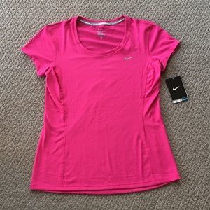 NWT Nike Athletic DriFit T-Shirt